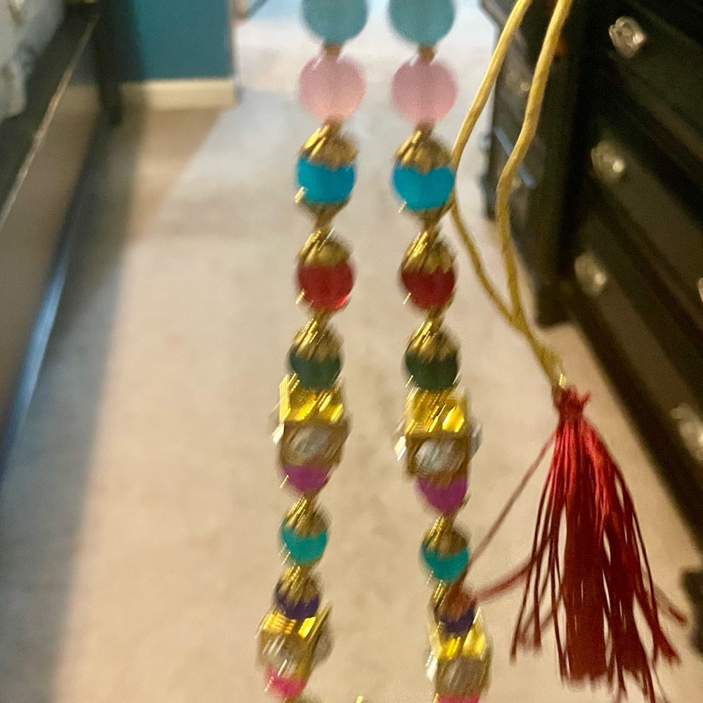 Colorful Beaded Necklace set and silver earrings too plus 4 rings 🤩😍🤩